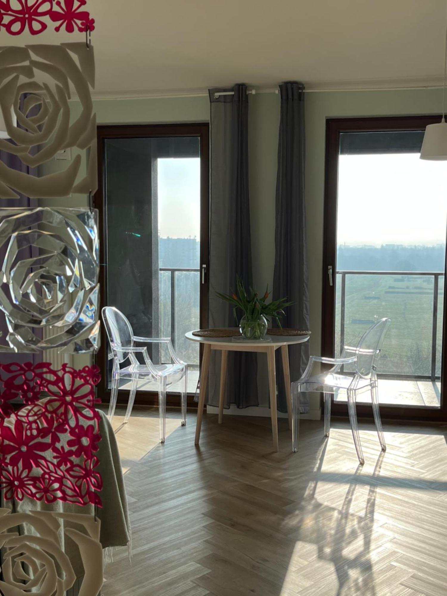 Warsaw Airport Wyscigi - City And Green View Apartment With Underground Garage מראה חיצוני תמונה