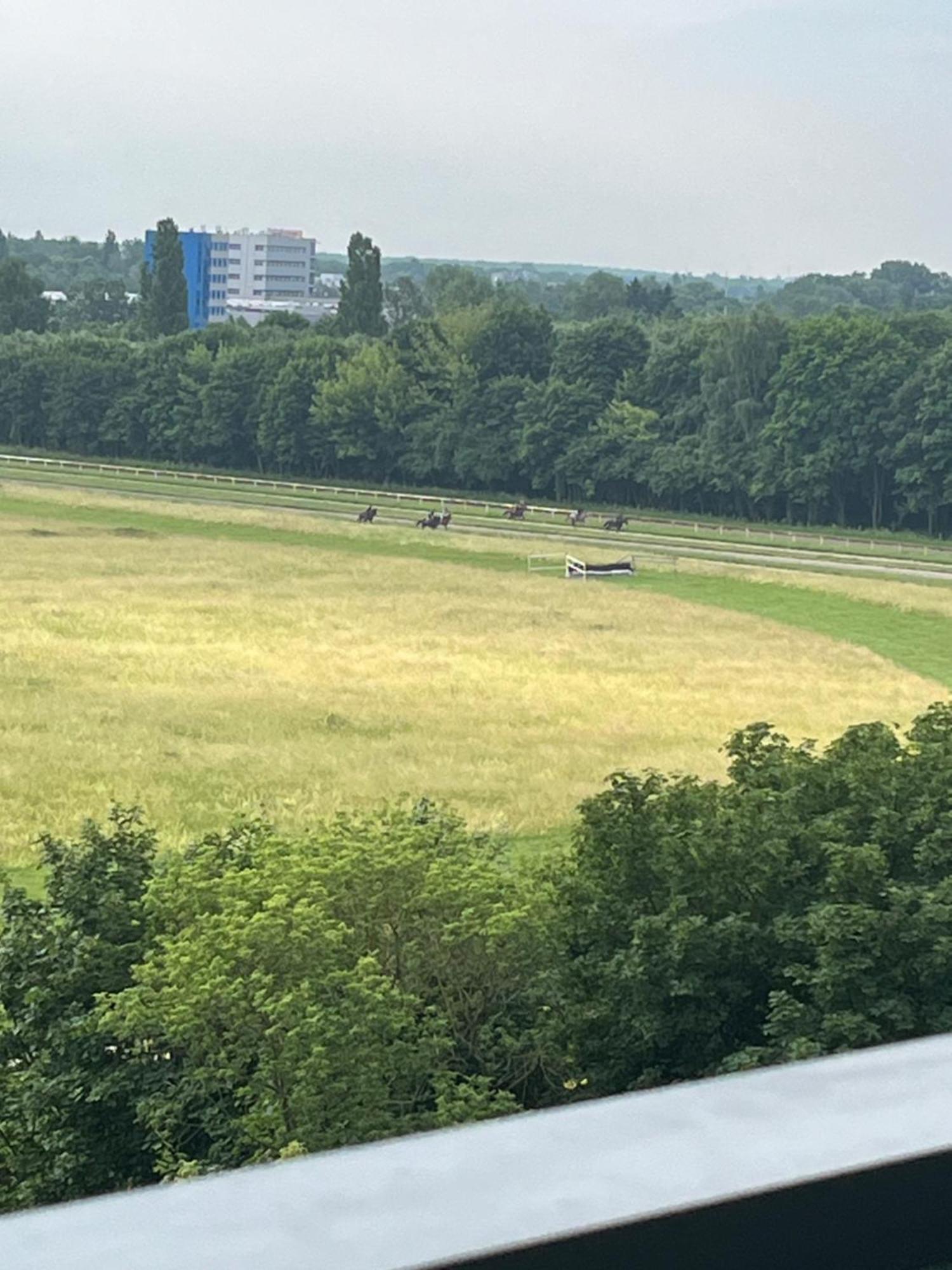 Warsaw Airport Wyscigi - City And Green View Apartment With Underground Garage מראה חיצוני תמונה